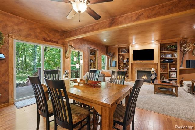 Builiding view eight for 2790 Pine Bluffs, Highland, MI. 48357