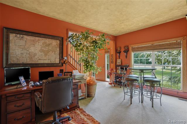 Builiding view twenty two for 2790 Pine Bluffs, Highland, MI. 48357