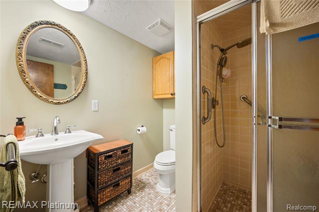 Builiding view fourteen for 839 Harlequin, Highland, MI. 48357