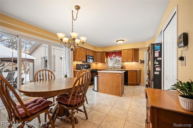 Builiding view nine for 839 Harlequin, Highland, MI. 48357