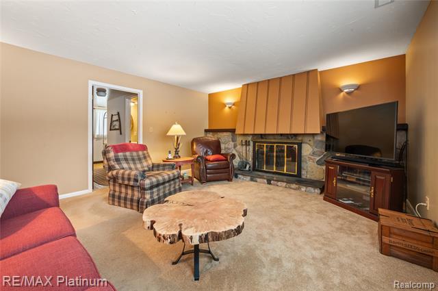 Builiding view twenty for 839 Harlequin, Highland, MI. 48357