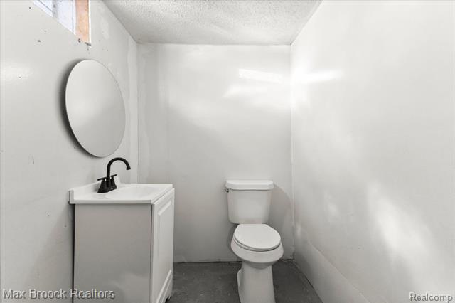 Builiding view sixteen for 291 Michigan, Pontiac, MI. 48342