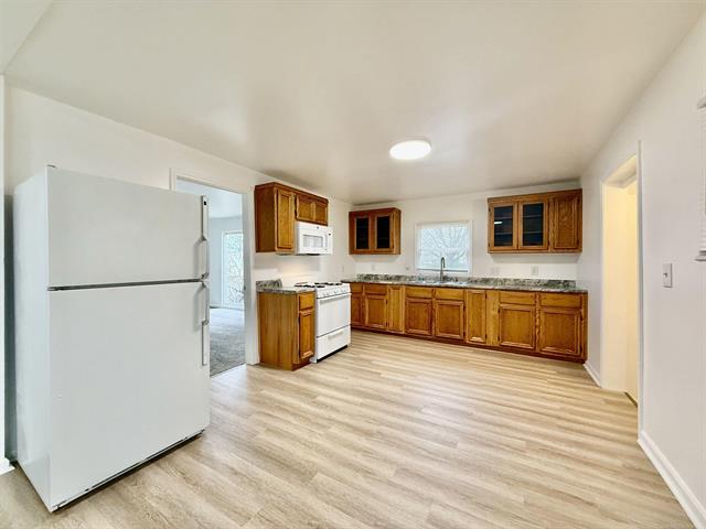 Builiding view four for 261 N Saginaw, Pontiac, MI. 48342