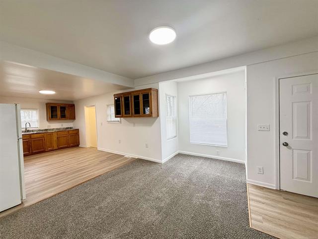Builiding view nine for 261 N Saginaw, Pontiac, MI. 48342