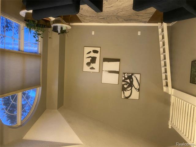 Builiding view three for 6866 Fox, Waterford, MI. 48327