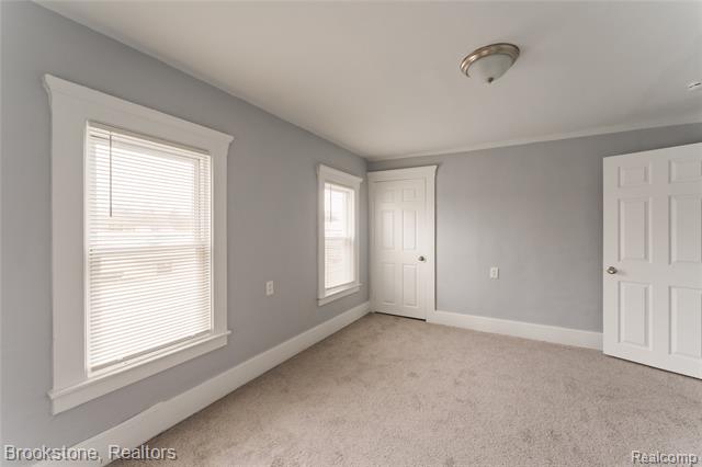 Builiding view fourteen for 474 N Saginaw, Pontiac, MI. 48342