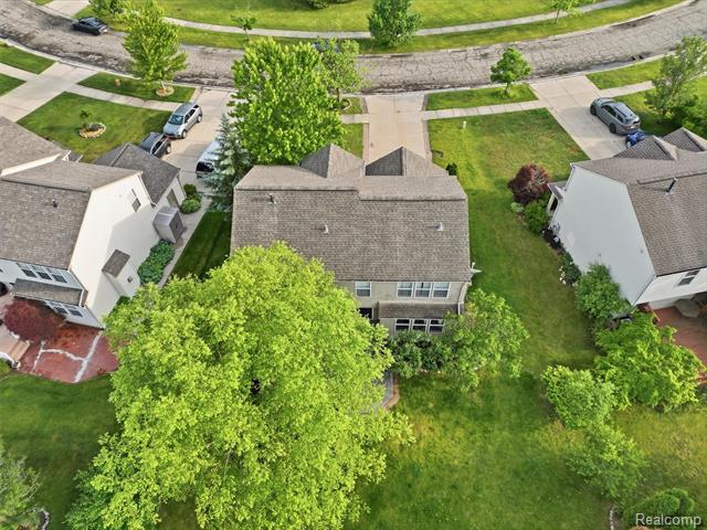 Builiding view forty for 7668 Ring Neck, Waterford, MI. 48327