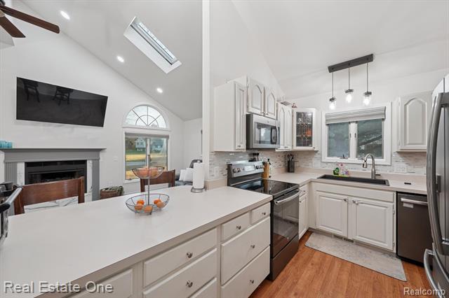 Builiding view six for 2525 Sherlock, Highland, MI. 48356