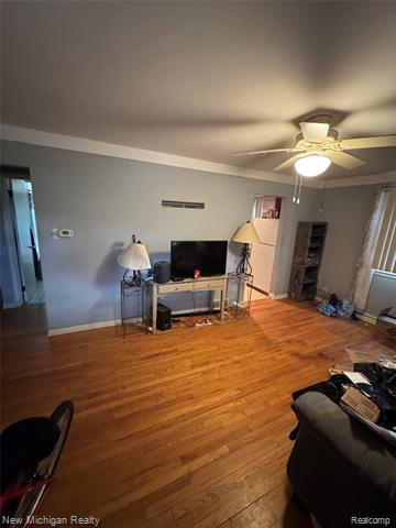 Builiding view twelve for 5458 Vincent, Waterford, MI. 48327