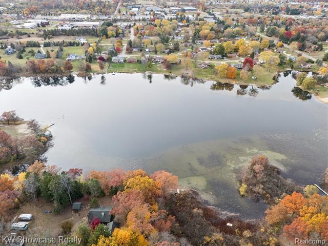 Builiding view forty eight for 1045 Tall Pines, Highland, MI. 48356