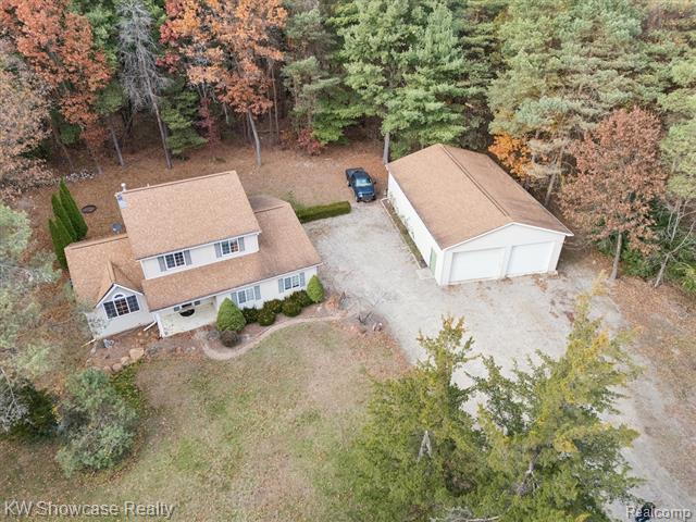 Builiding view forty three for 1045 Tall Pines, Highland, MI. 48356