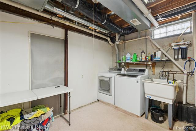 Builiding view thirty three for 1045 Tall Pines, Highland, MI. 48356