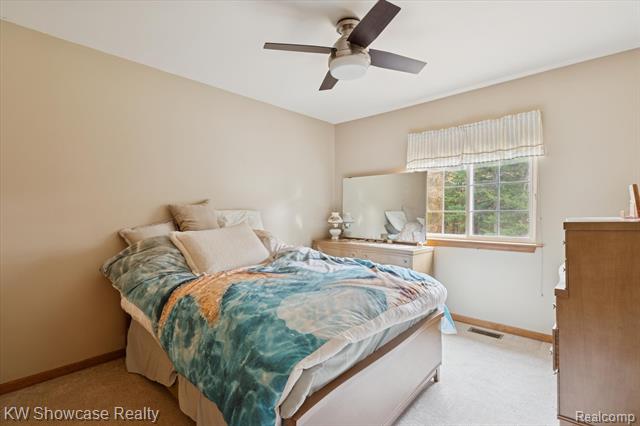 Builiding view twenty one for 1045 Tall Pines, Highland, MI. 48356