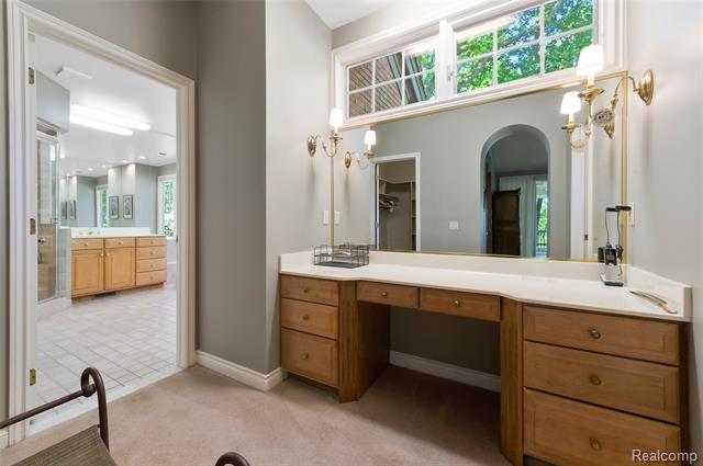 Builiding view forty four for 2323 Addaleen, Highland, MI. 48357