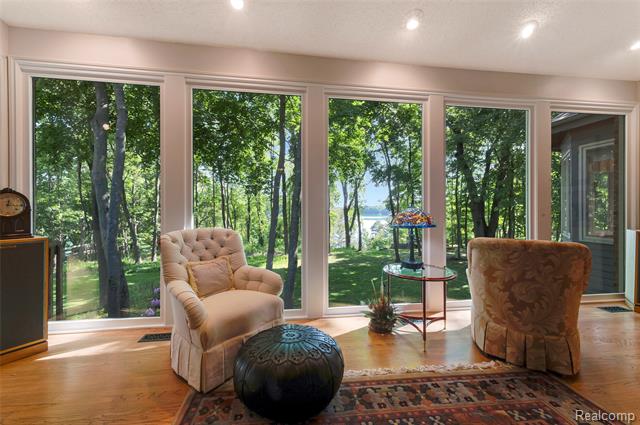 Builiding view thirty two for 2323 Addaleen, Highland, MI. 48357
