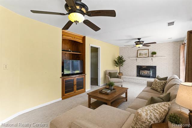 Builiding view fifteen for 5191 Lynsue, Waterford, MI. 48327