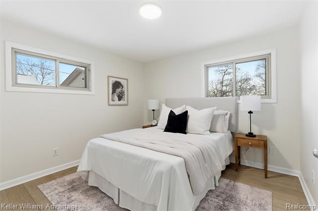 Builiding view thirteen for 1091 Joangay, Waterford, MI. 48327