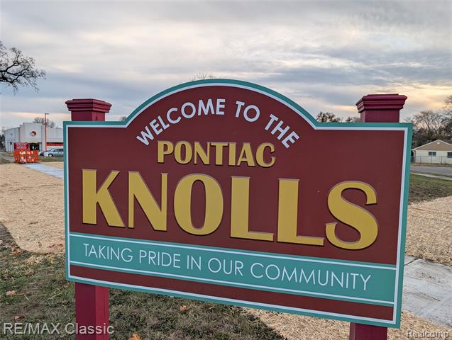 Builiding view eighteen for 679 Linda Vista, Pontiac, MI. 48342