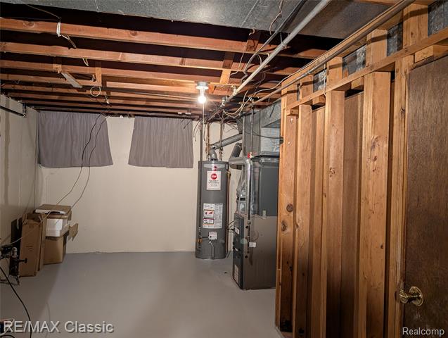 Builiding view fifteen for 679 Linda Vista, Pontiac, MI. 48342