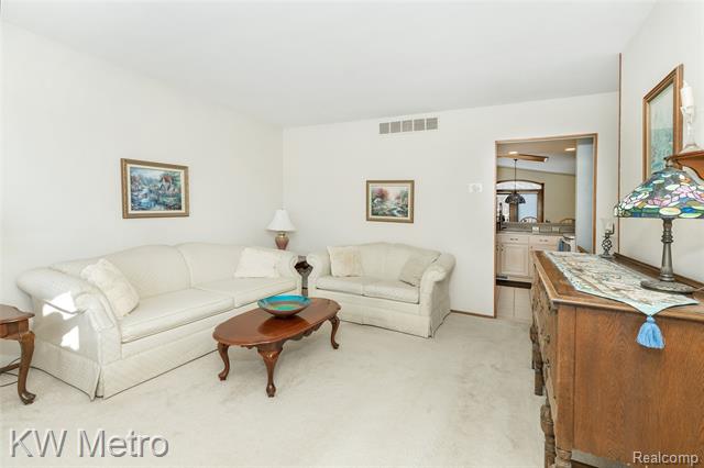 Builiding view three for 1350 Whitney, Waterford, MI. 48328