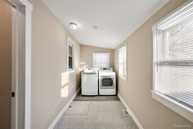 Builiding view twenty nine for 45 N Merrimac, Pontiac, MI. 48340