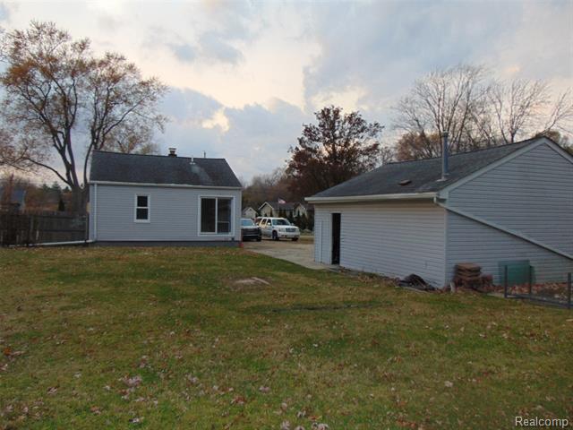 Builiding view six for 780 Palmer, Pontiac, MI. 48342