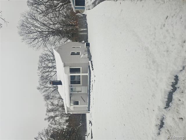 Builiding view thirty three for 780 Palmer, Pontiac, MI. 48342