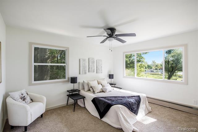 Builiding view eighteen for 3015 Lakeview, Highland, MI. 48356