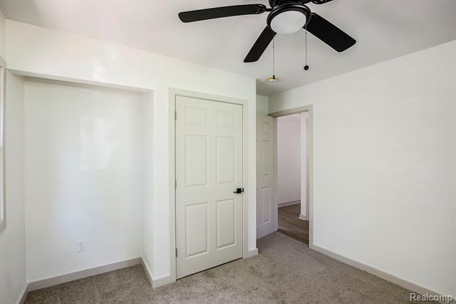 Builiding view fifteen for 3015 Lakeview, Highland, MI. 48356