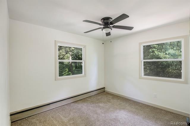 Builiding view fourteen for 3015 Lakeview, Highland, MI. 48356