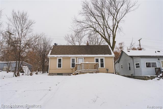 Builiding view one for 744 Saint Clair, Pontiac, MI. 48340