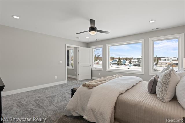 Builiding view twenty one for 9090 Buckingham, White Lake, MI. 48386