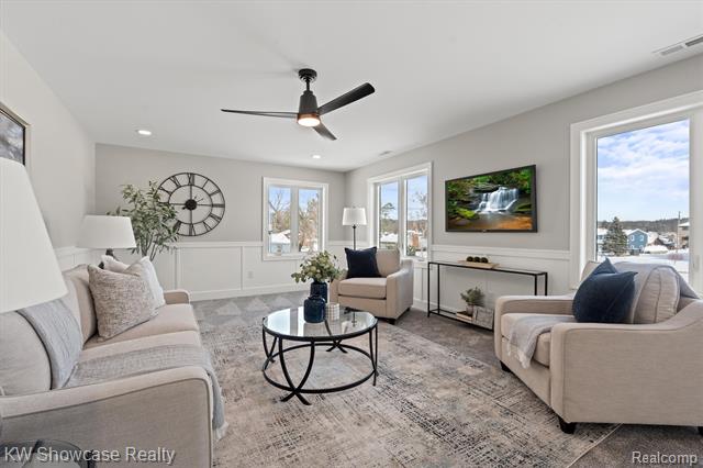 Builiding view twenty six for 9090 Buckingham, White Lake, MI. 48386