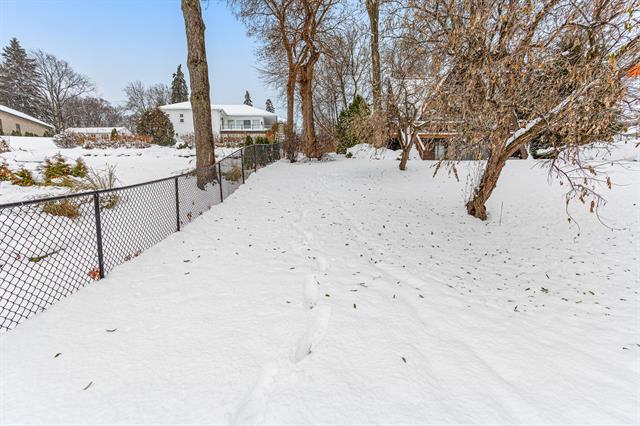 Builiding view forty four for 3303 Lexington, Waterford, MI. 48328