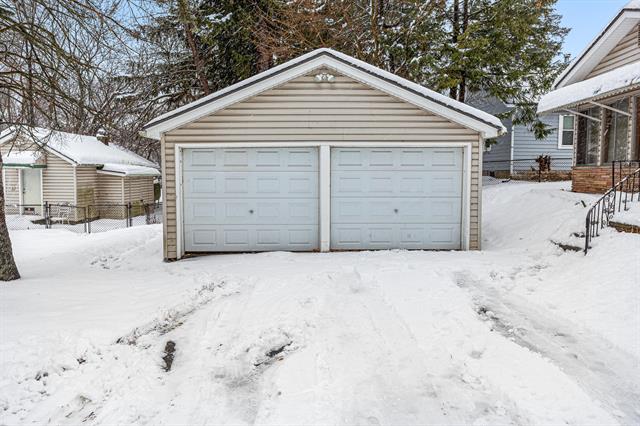 Builiding view thirty three for 3303 Lexington, Waterford, MI. 48328