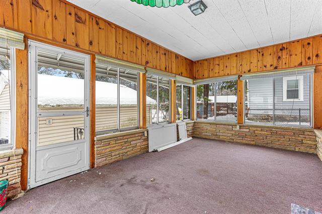 Builiding view twenty nine for 3303 Lexington, Waterford, MI. 48328