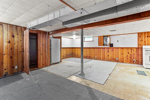 Builiding view twenty two for 3303 Lexington, Waterford, MI. 48328