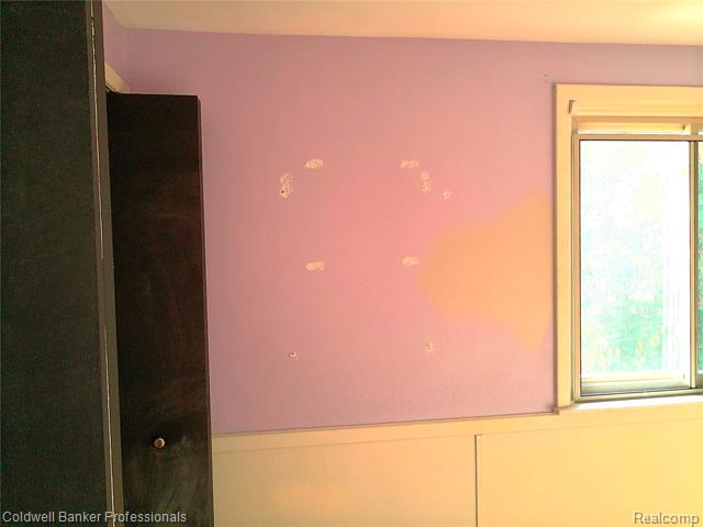 Builiding view twenty four for 3225 Oak Ridge, Highland, MI. 48356