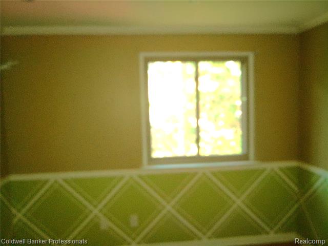 Builiding view twenty seven for 3225 Oak Ridge, Highland, MI. 48356