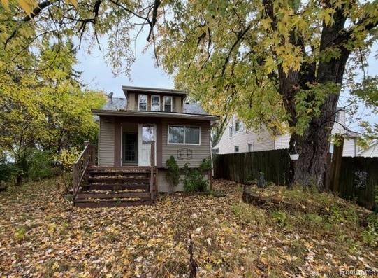 Builiding view three for 74 E Fairmount, Pontiac, MI. 48340