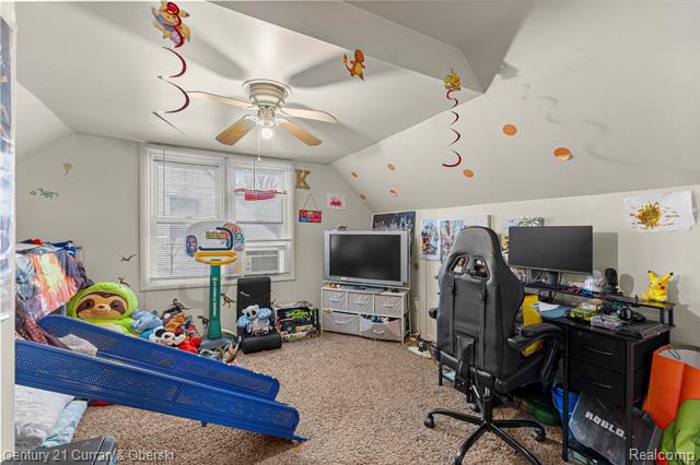 Builiding view sixteen for 691 3Rd, Pontiac, MI. 48340