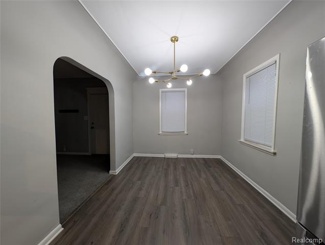 Builiding view five for 263 W Ann Arbor, Pontiac, MI. 48340