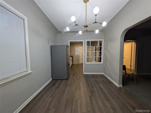 Builiding view six for 263 W Ann Arbor, Pontiac, MI. 48340