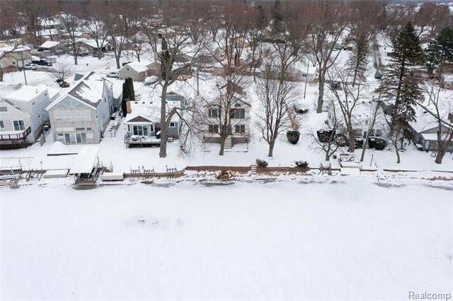 Builiding view fifty for 4333 Hunters, Highland, MI. 48356