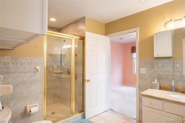 Builiding view seven for 4333 Hunters, Highland, MI. 48356