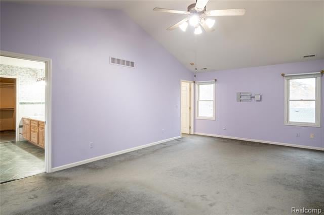 Builiding view twenty five for 4333 Hunters, Highland, MI. 48356