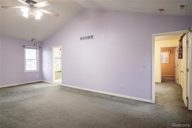 Builiding view twenty four for 4333 Hunters, Highland, MI. 48356