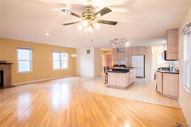 Builiding view two for 4333 Hunters, Highland, MI. 48356