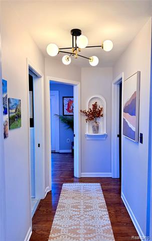 Builiding view thirteen for 6333 Harriet, Waterford, MI. 48327