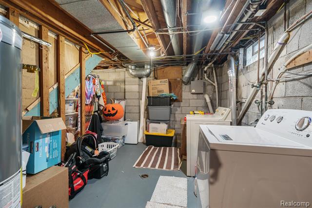 Builiding view twenty six for 6333 Harriet, Waterford, MI. 48327